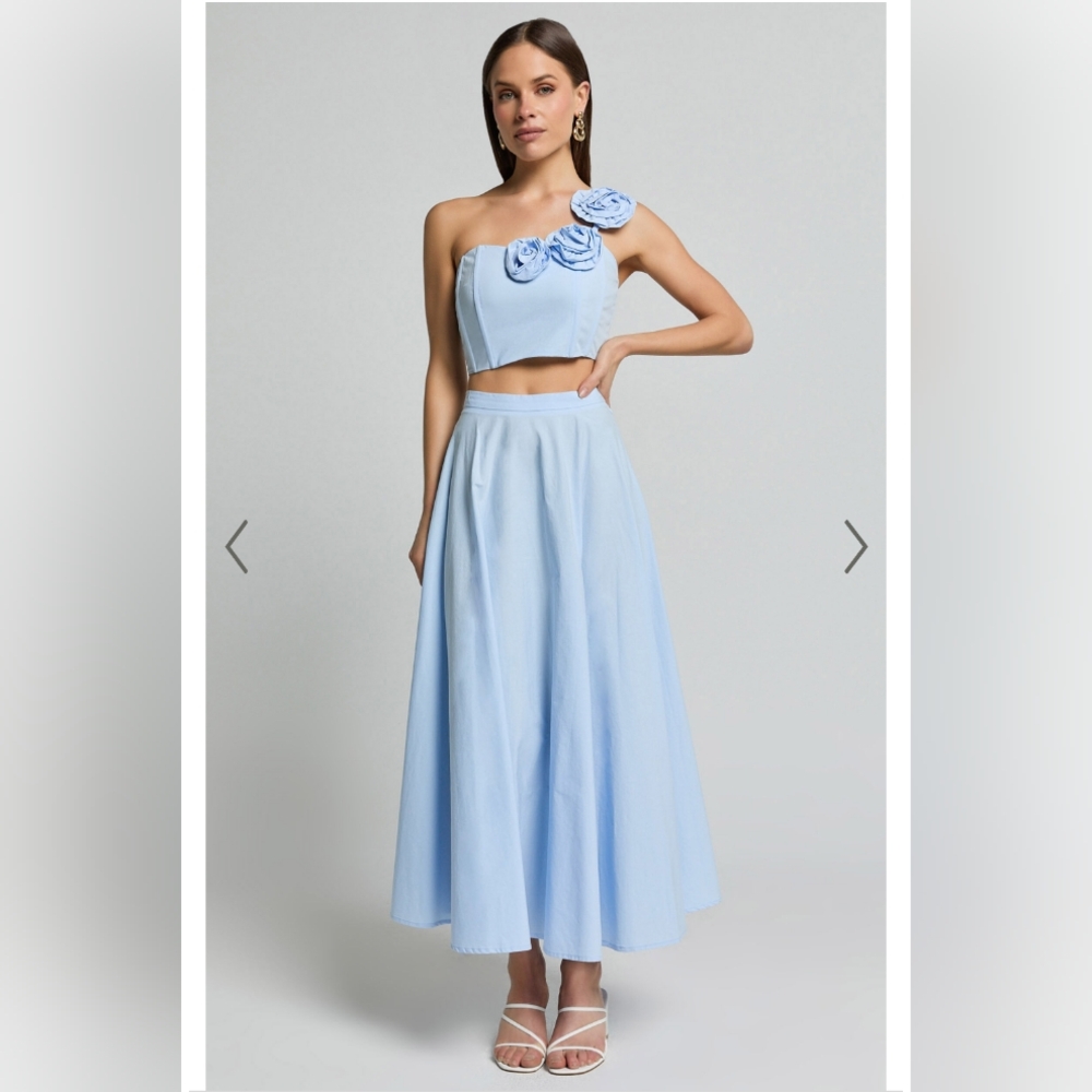 Two Piece Set - One Shoulder Rosette Detail Crop Top And A Line Skirt Set